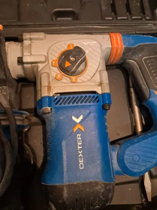 Martillo percutor DEXTER 1500W