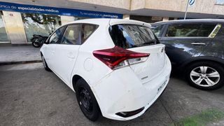 Toyota Auris 2016