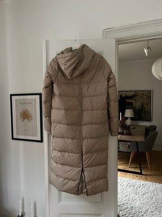 Abrigo largo acolchado Ecoalf beige