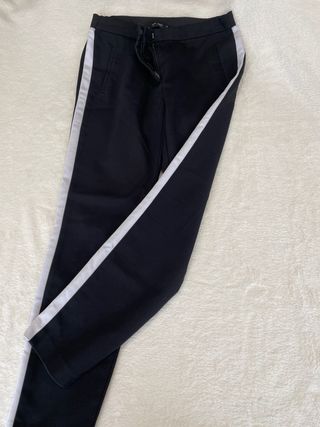 Pantalón Zara vestir negro con raya lateral