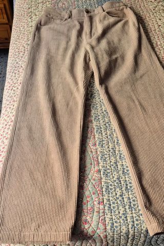 Pantalón Esprit pana mujer beige