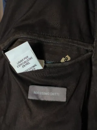 Chaqueta Massimo Dutti piel vuelta,verde gricasea.