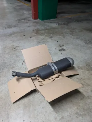 Tubo escape Yamaha Tenere 700 nuevo