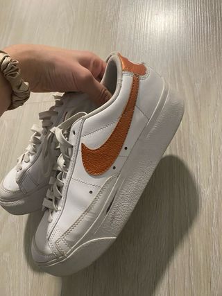Zapatillas Nike Blazer Low Plataforma Doradas