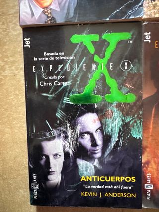 Libros colección  - Expediente X