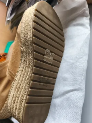 Zuecos esparto Musse & Cloud beige