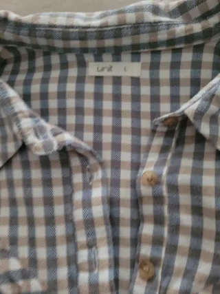 Camisa Unit cuadros beige y gris