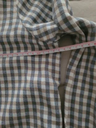 Camisa Unit cuadros beige y gris