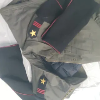 Chaqueta Militar Verde Mujer Stradivarius