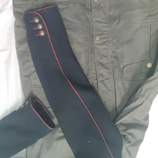 Chaqueta Militar Verde Mujer Stradivarius