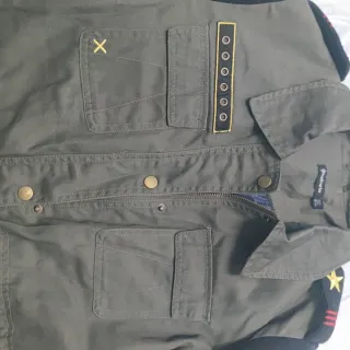 Chaqueta Militar Verde Mujer Stradivarius