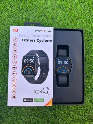 Innova Fitness Cyclone Smartwatch Negro