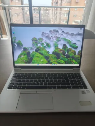 Portátil HP EliteBook 850 G7 i7 16Gb 512Gb SSd