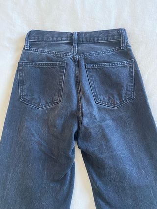 Pantalón vaquero oscuro Zara
