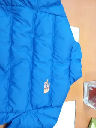 Cazadora ligera North Face niño Talla 7/8
