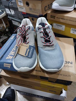 Zapatillas deportivas Carrera talla 41