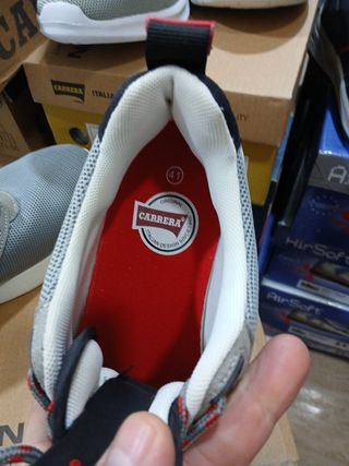 Zapatillas deportivas Carrera talla 41