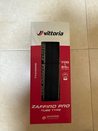 Vittoria Zaffiro Pro 700x25c