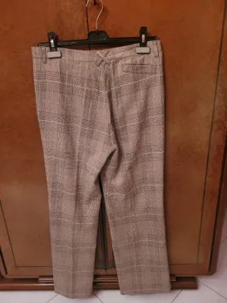 Pantaloni donna fantasia a quadri