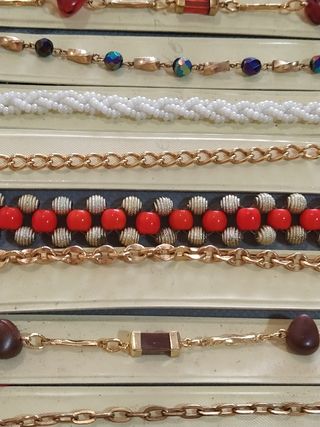 25 pulseras antiguas 30€