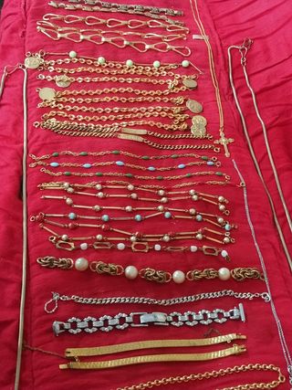 25 pulseras antiguas 30€