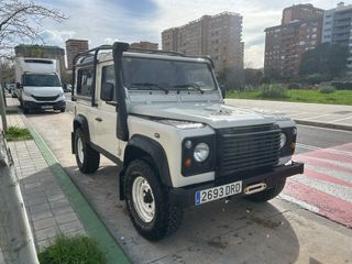 Land Rover Defender 2005