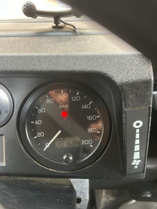 Land Rover Defender 2005