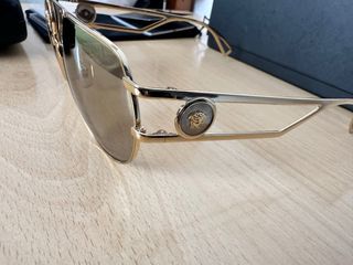 Gafas de Sol Versace Doradas y Marrones
