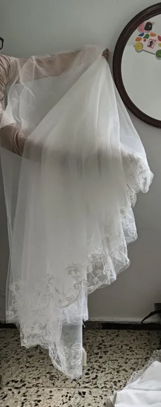 Vestido de Novia con Encaje Blanco