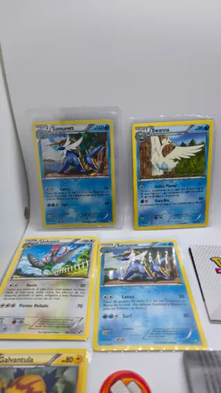 Mazo Pokémon Negro y Blanco Asalto azul
