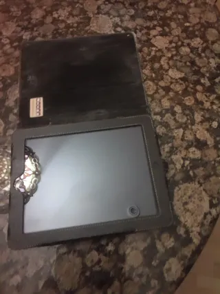 iPad Mini Negro y iPad normal