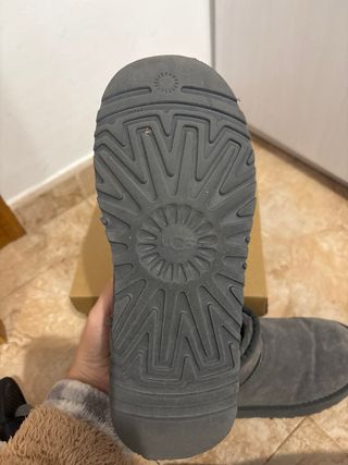 Stivali UGG grigi taglia 40