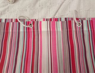 Cortina de baño a rayas nuevo a estrenar con funda