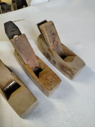 Cepillos de carpintería de madera