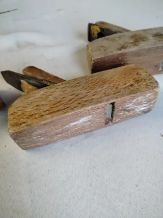 Cepillos de carpintería de madera