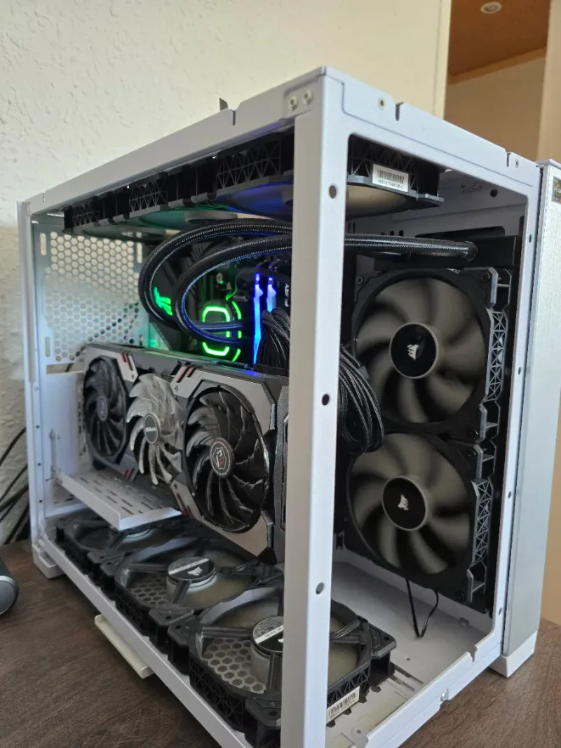 PC Lian Li O11 Mini PC Ryzen 7 5800x RX 6800XT