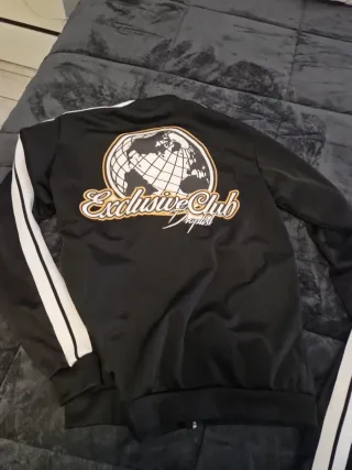 Tuta sportiva uomo nera e bianca