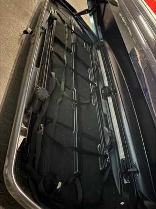 Thule Dynamic M Cofre Techo