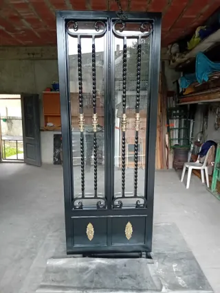 Puerta de forja 2,30x89