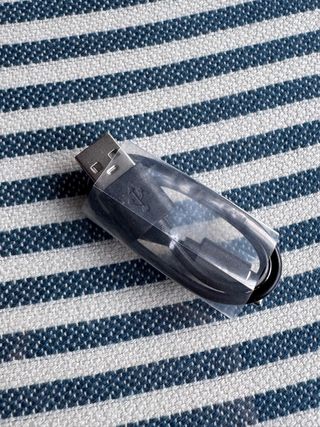 Auriculares inalámbricos Energy Sistem blancos.