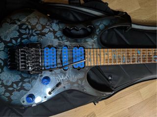Ibanez JEM 77FP Floral Firmada