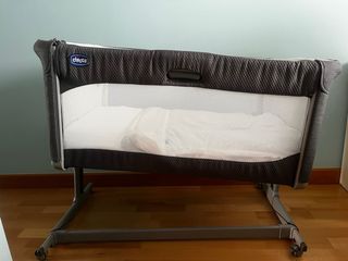 Cuna colecho Chicco Next2Me Magic Moon Grey