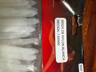 Bridas de Nylon Blancas (Pack)