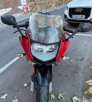 BMW F 800 S Roja 74000 km ITV pasada  año 2007 a2