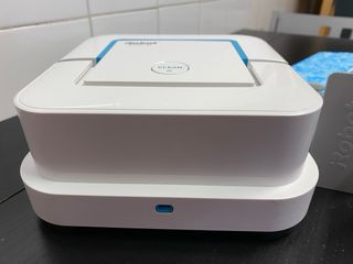 iRobot Braava Jet 240