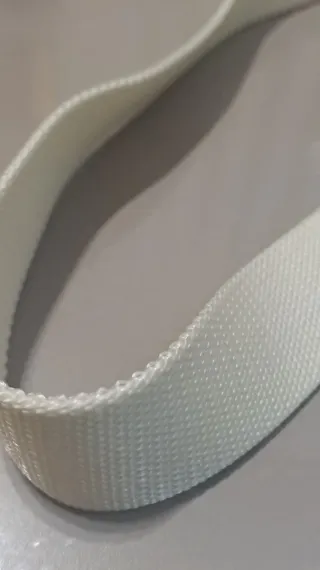 Cintura tattica bianca con fibbia metallica