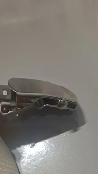 Cintura tattica bianca con fibbia metallica