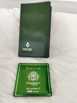 VINTAGE: Cenicero y Listín Telefónico