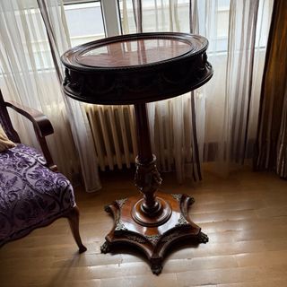 Mesa auxiliar estilo Imperio