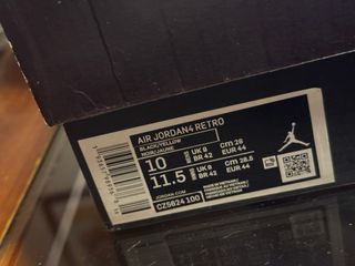Air Jordan 4 Retro PSG Talla 44 EU Nuevas sin usar